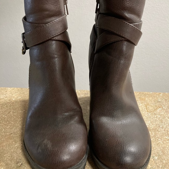 Guess Kavin Boots. 7.5 - Picture 4 of 9